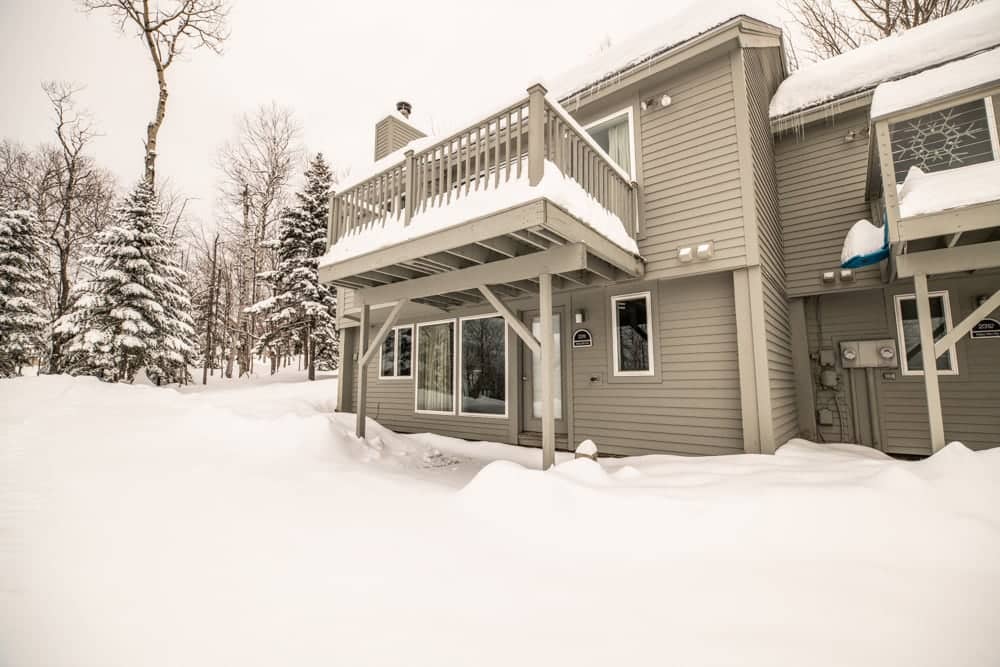 Mountainside Condos exterior